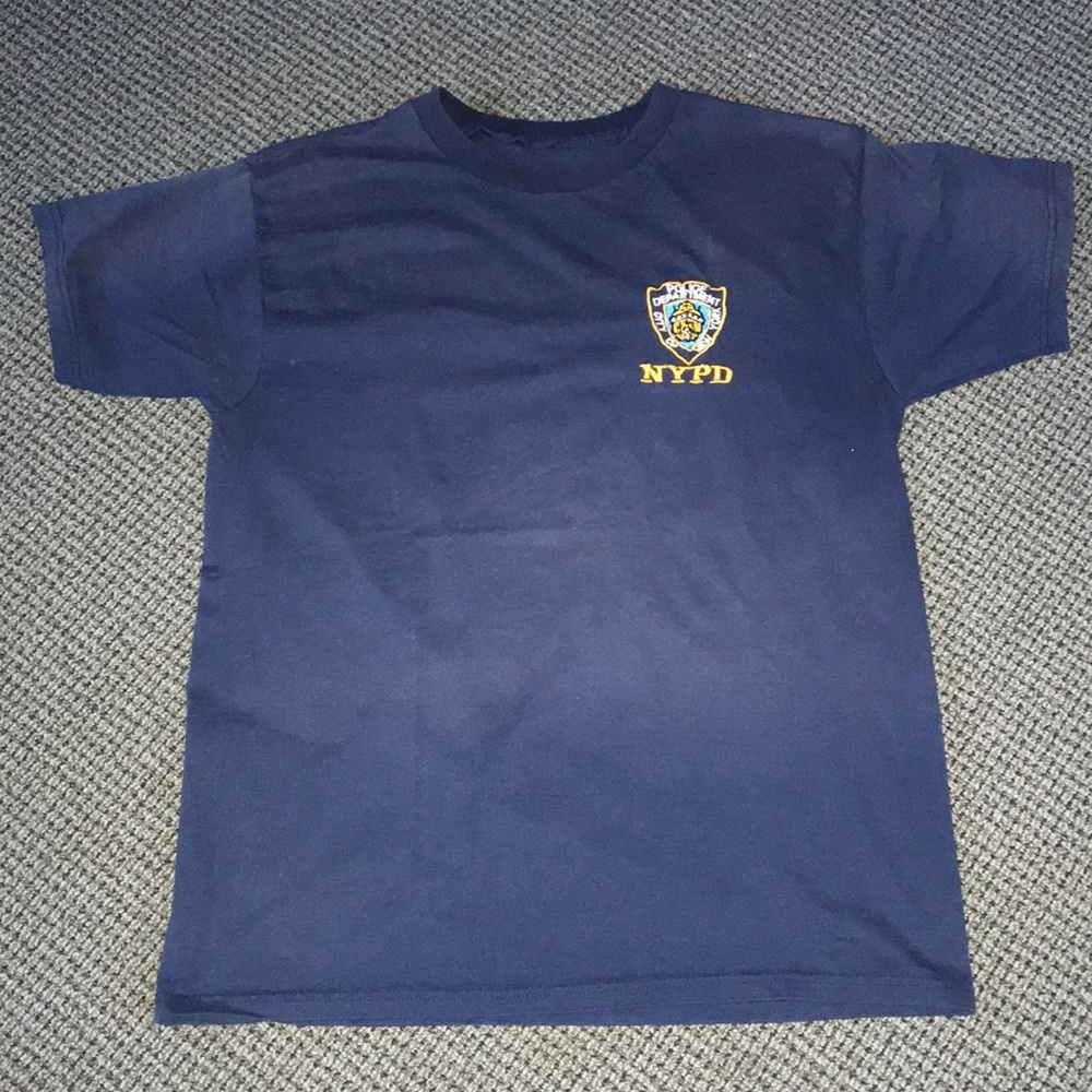 NYPD Kids Navy Blue Graphic Tee Embroidered Badge Short Sleeve Shirt Size M